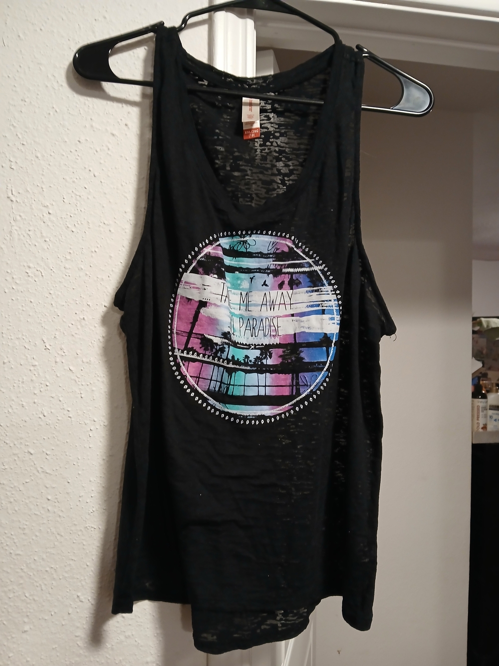 No Boundries Vintage Black Graphic Tank Top with Pastel Sunset Print